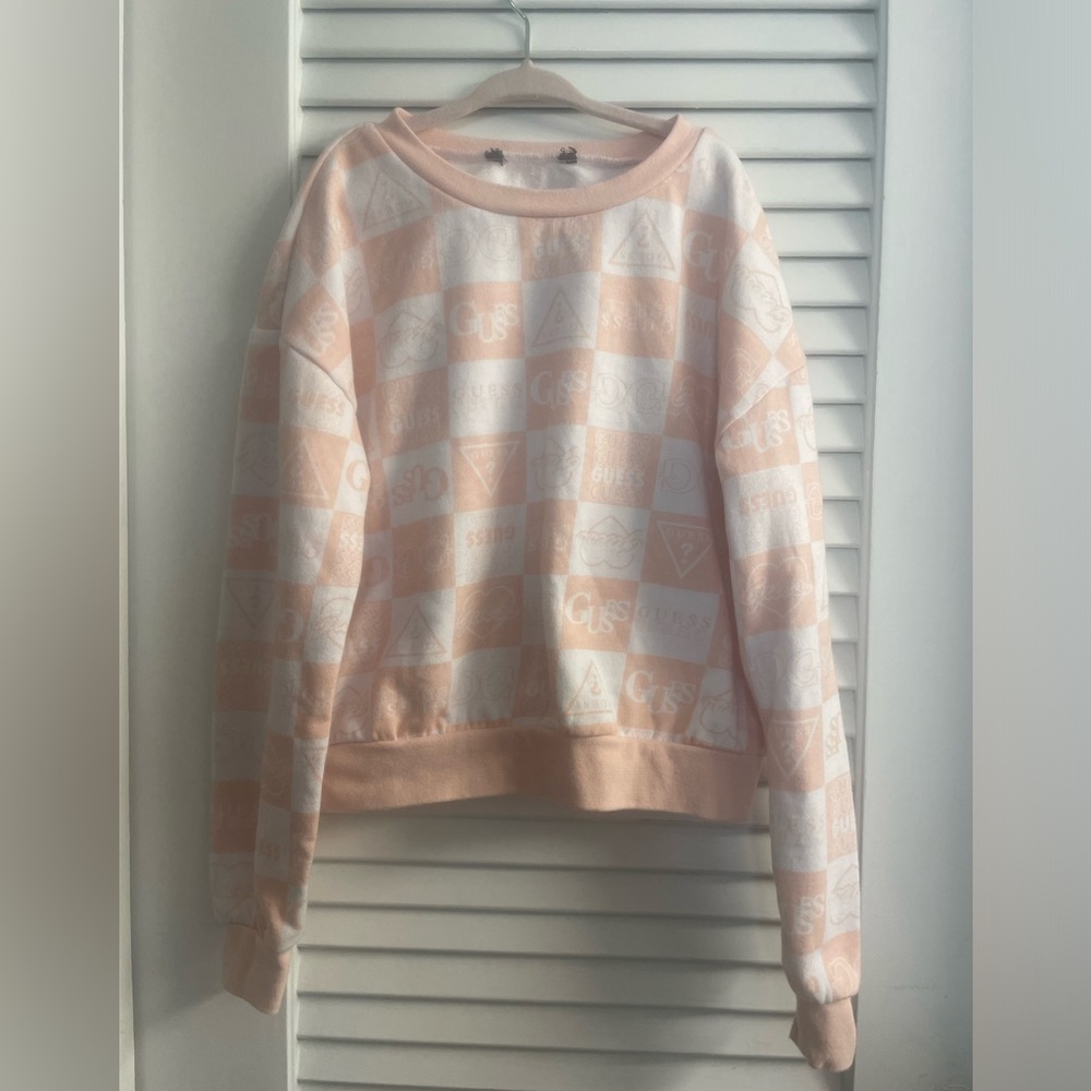 Guess Girls Pink/White Sweatshirt Size M Like New! Tag removed/sensory issues
